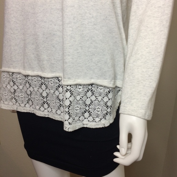 Democracy pullover sweatshirt long sleeve gray top - Picture 3 of 8